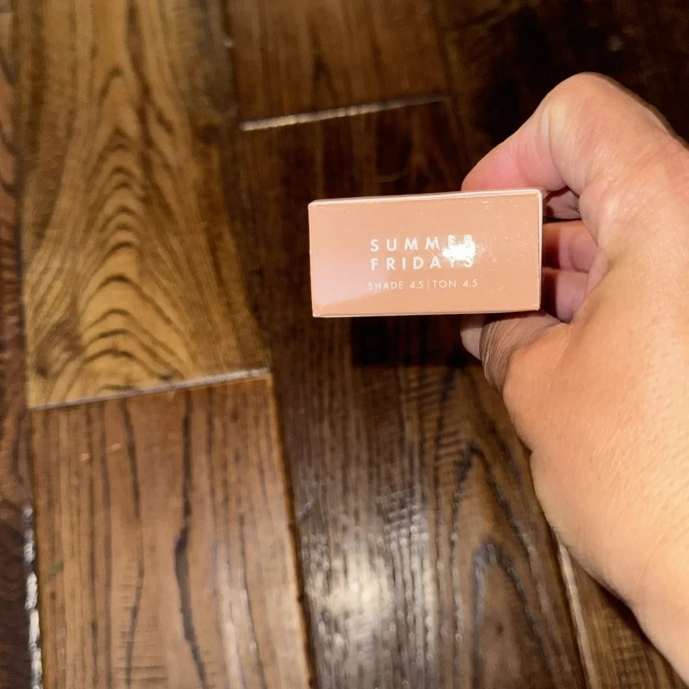 Summer Fridays Cream Foundation Natural Glow SHADE 4.5 / TON 4.5